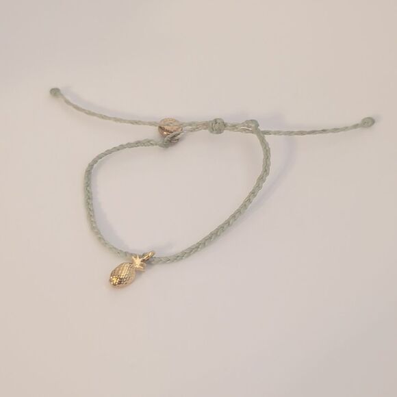 796 Pura Vida‎ Green with Gold Pineapple Multi Strand Adjustable Slider Bracelet - Picture 3 of 4